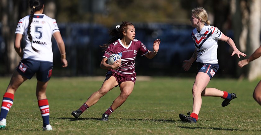 Full-back Taytana Pati Ah-Cheung looks for a gap against the Roosters